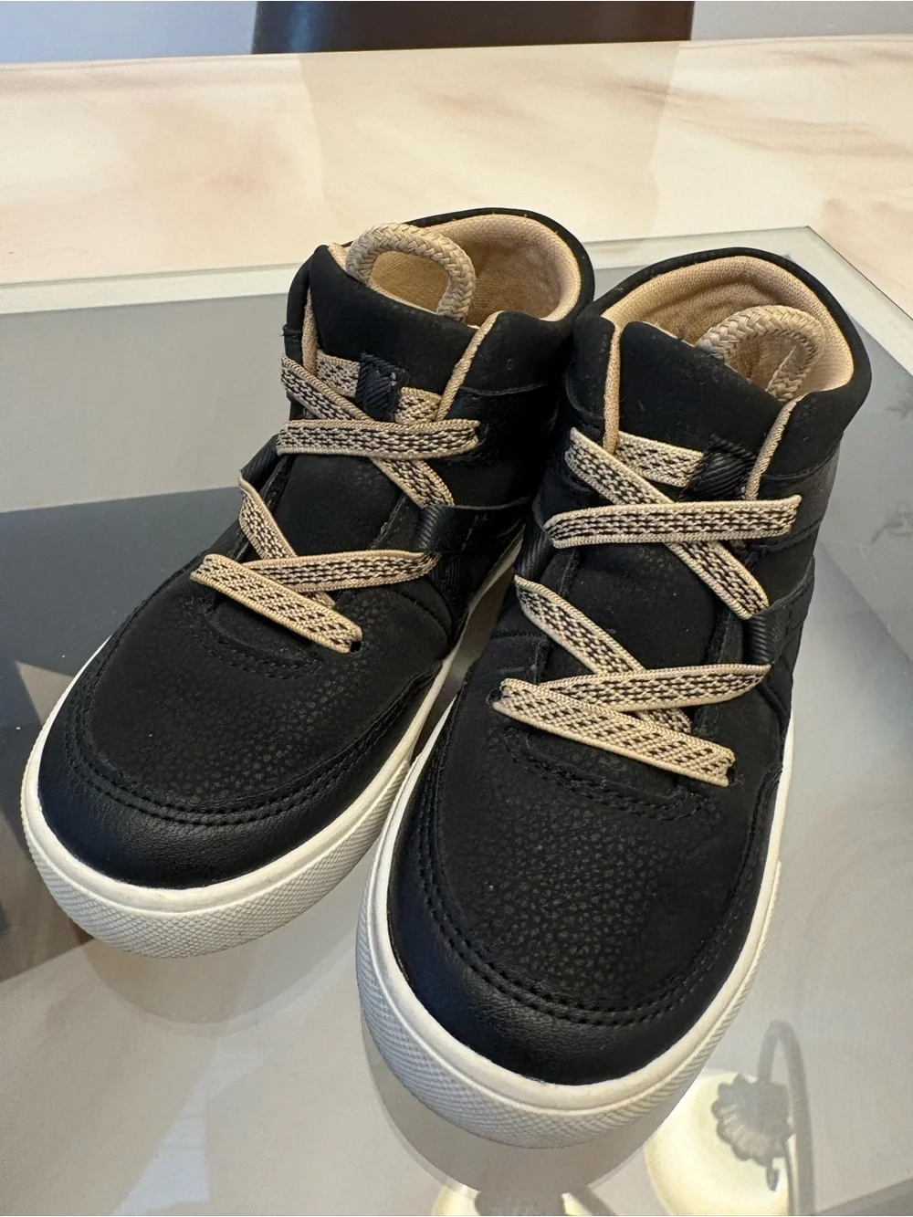 OshKosh B'gosh Toddler High Top Sneaker Boot Size 7M Toddler Black Tan